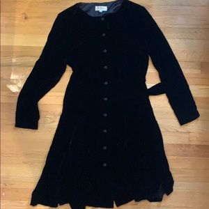 Stevie Nicks ~vibes~ black velvet dress